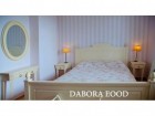 Louise Bed 5