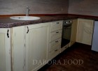 Kitchen TW2 1