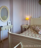 Louise Bed 4